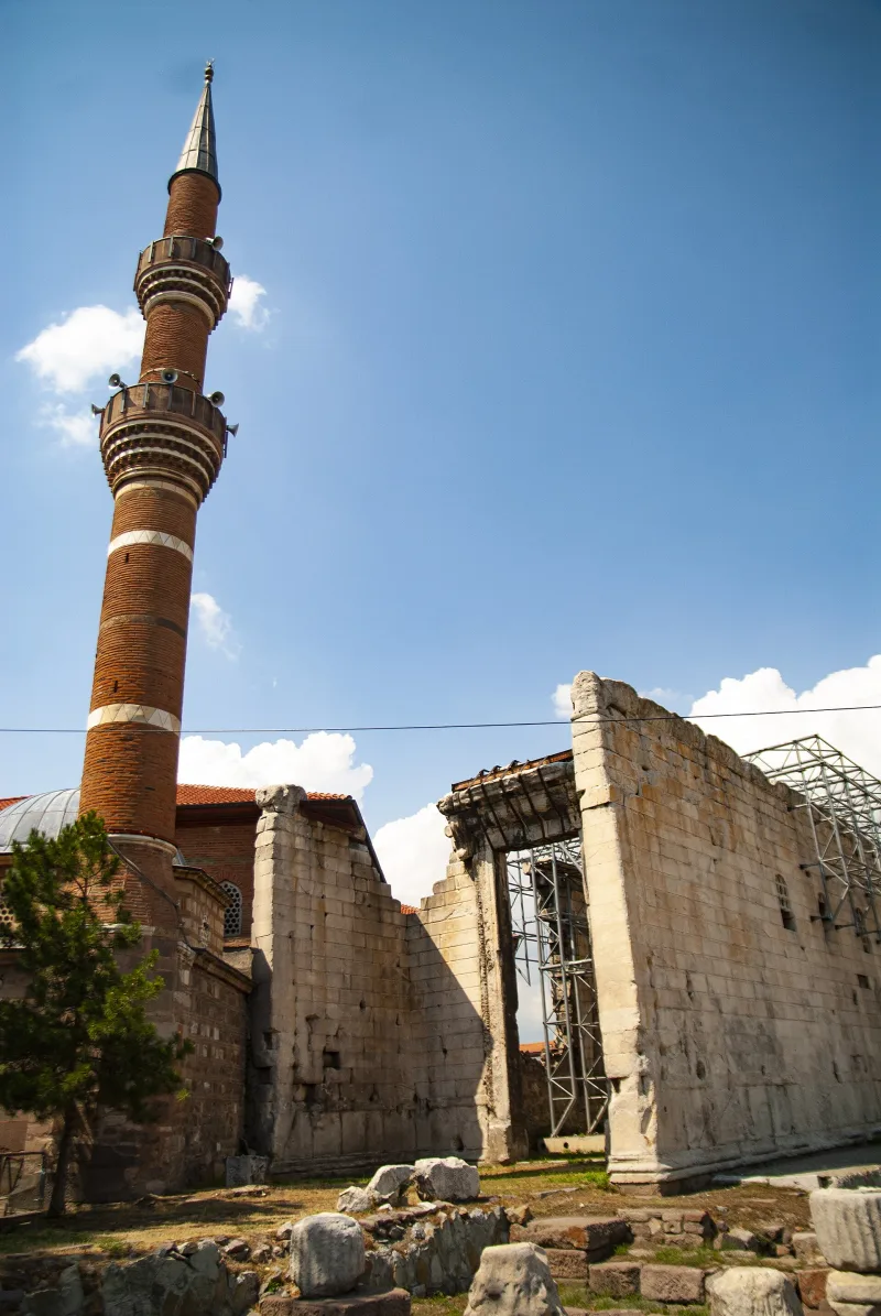 Le temple d'Auguste à Ankara (Monumentum Ancyranum) — Res Gestae